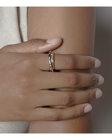 ANILLO TRICOLOR ENTRELAZADO CON CIRCONITAS METAL DE ACERO